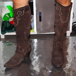 Via Spiga Brown Suede Cowboy boots/ zipper of side